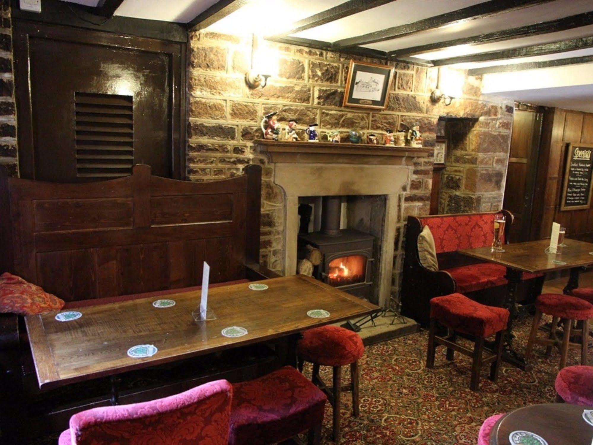 The Jug And Glass Inn Матлок Экстерьер фото